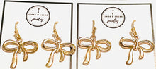 Load image into Gallery viewer, Earrings | Gold Bow Ribbon
