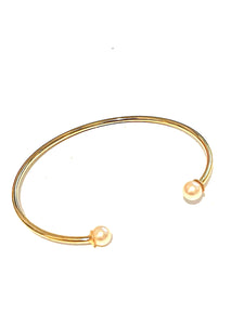 Bracelet | Gold Cuff with Pearls