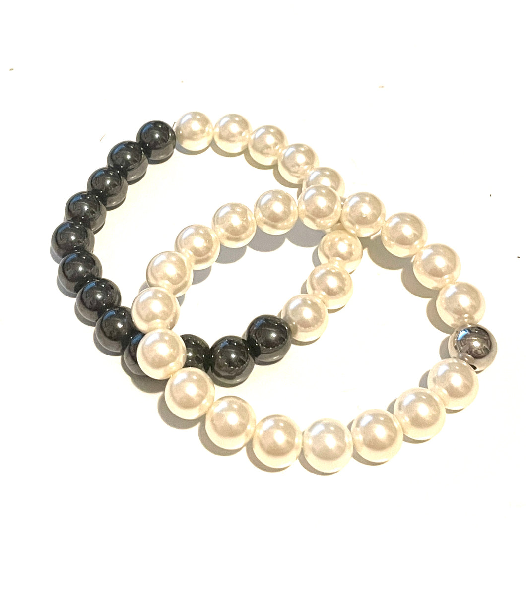Bracelet | Hematite + Pearl Stretch Set of 2