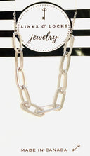 Load image into Gallery viewer, Bracelet | Gold Paperclip Links
