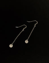 Load image into Gallery viewer, Earrings | Silver Mini Disc with Chain
